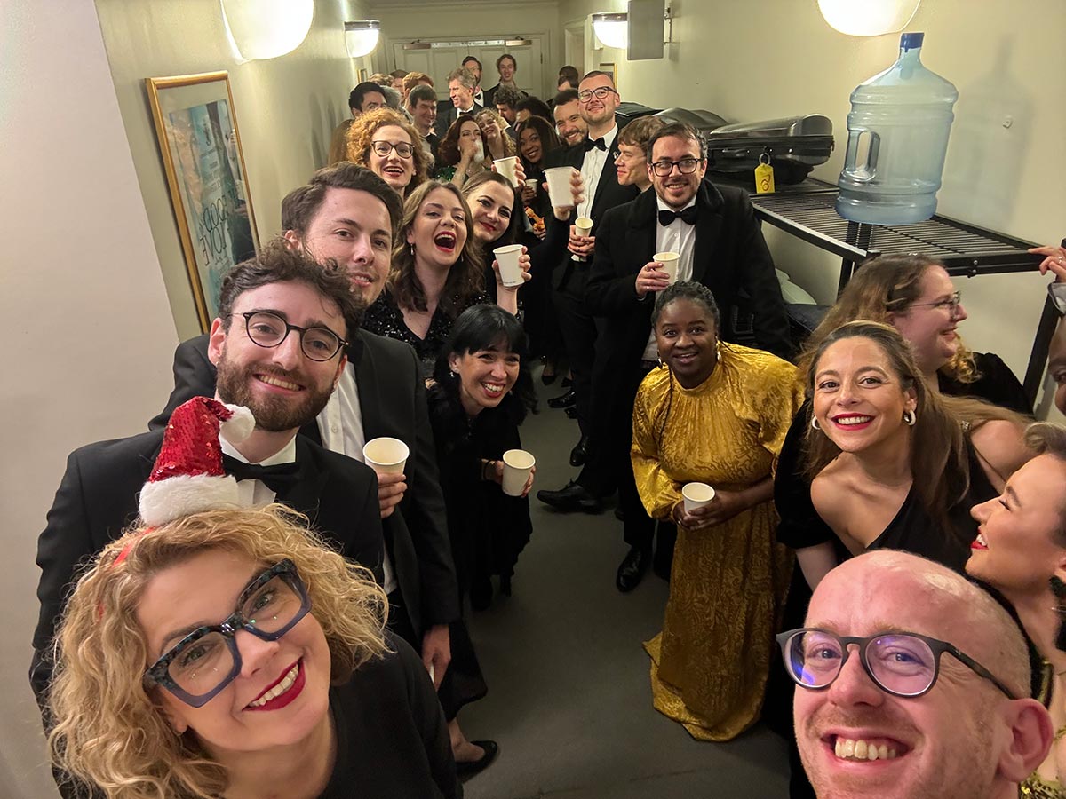 We celebrated with a post-show hangout in Mike’s room where Mike perfected the art of making a White Russian in a Travelodge mug.
