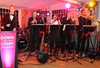 Live music at Derbyshire wedding reception