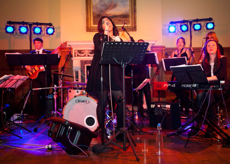 Function band Down for the Count performing at Jenny & Dan's Wedding Reception at Eynsham Hall, Oxfordshire.