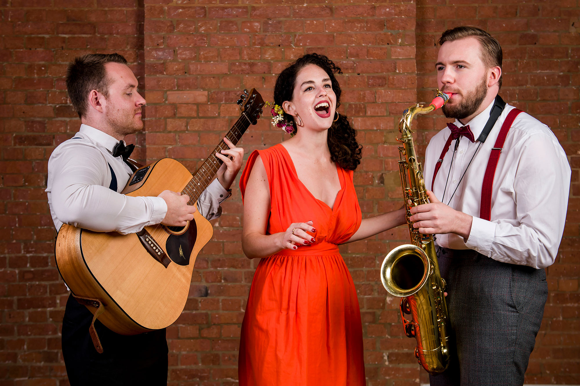 The Vintage Strollers - vocal-led acoustic roaming band performing swing, soul and pop music