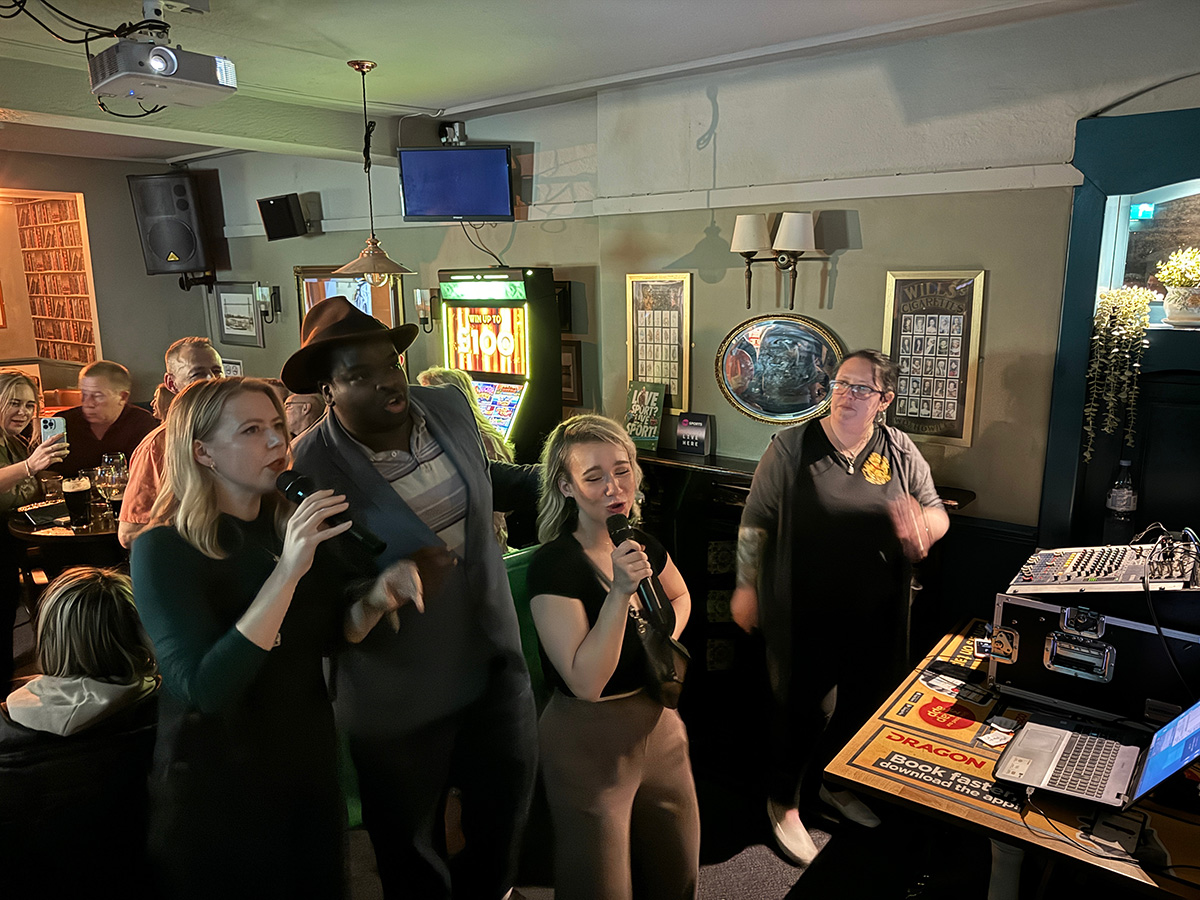 Swing Into Christmas 2024 tour